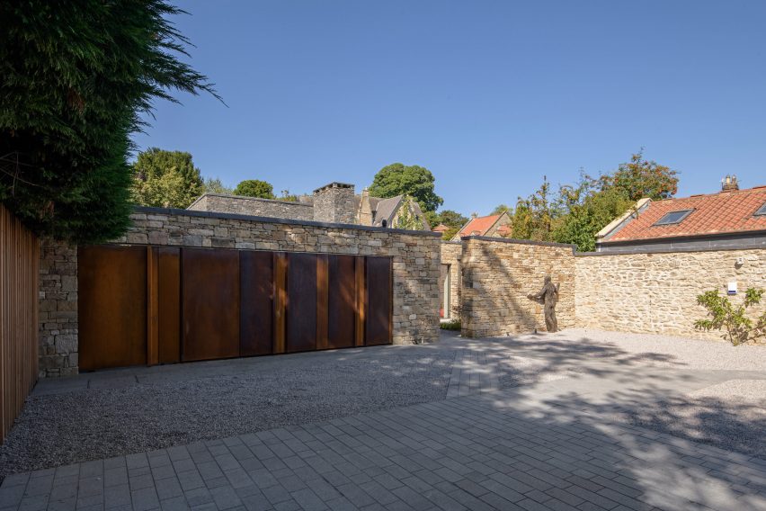 Photo of Hushh House