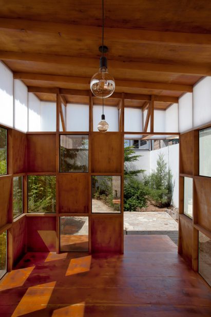 Garden pavilion by Rashid Ali