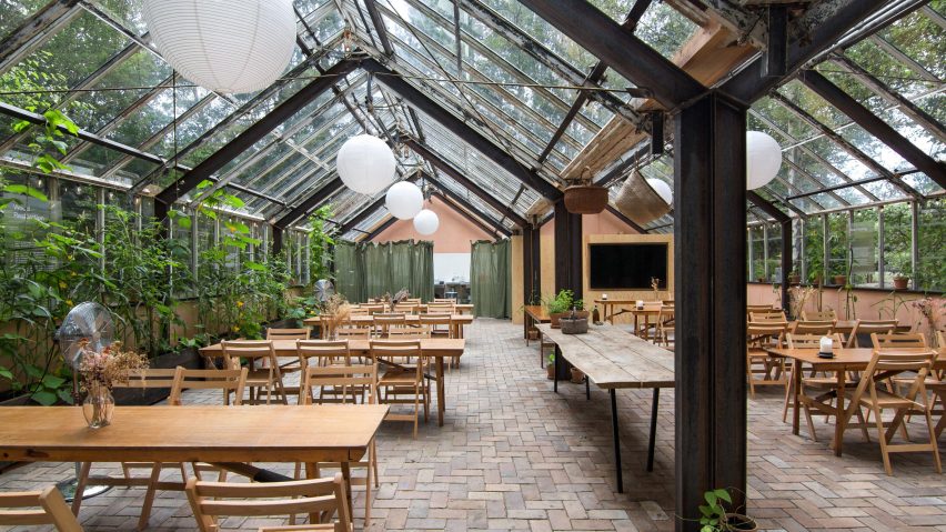 Væksthuset greenhouse by Forma