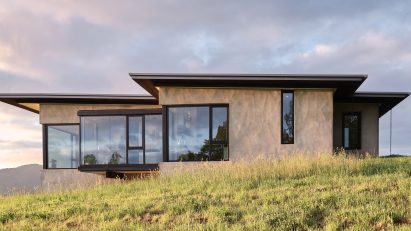 Harding Huebner Meadow House