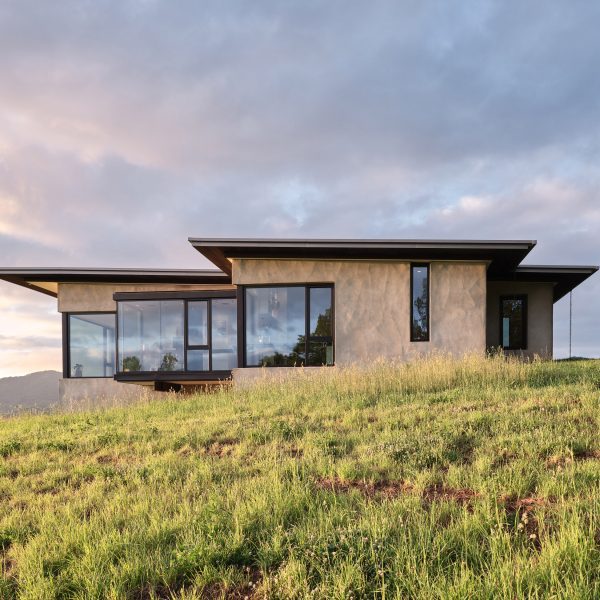 Harding Huebner Meadow House