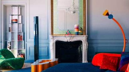 Parisian apartment by Uchronia