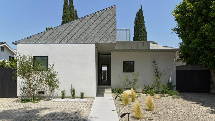 Bungalow renovation in Los Angeles by The LADG