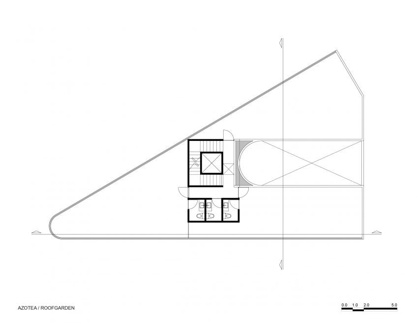 Roof plan of MO288 housing by HGR Arquitectos