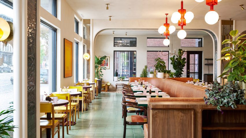 Hotel Genevieve in Louisville features colour-coordinated guest rooms
