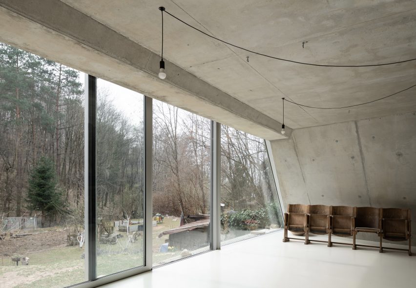 Family home in Pernek by Ksa Studený