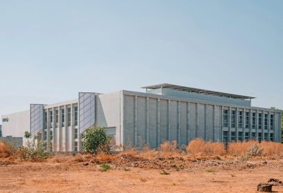 Exterior photo of Mallcom Factory