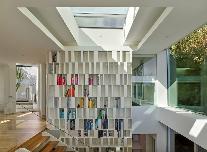 Los Angeles house by John Friedman and Alice Kimm