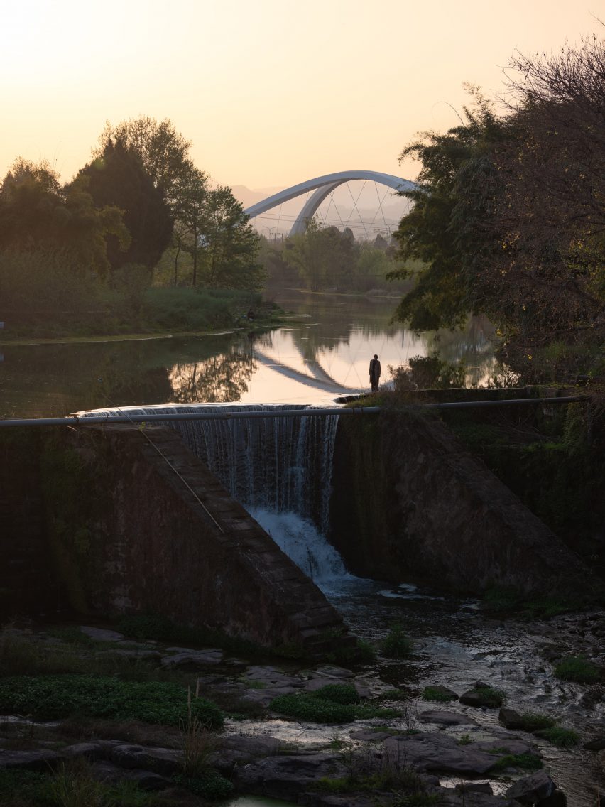 Jiangxi River Bridge by Zaha Hadid Architects