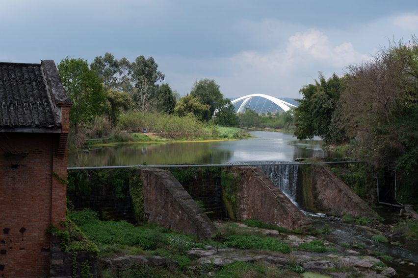 Jiangxi River Bridge by Zaha Hadid Architects