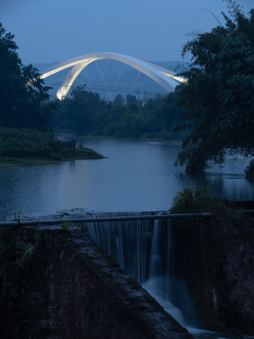 Jiangxi River Bridge by Zaha Hadid Architects