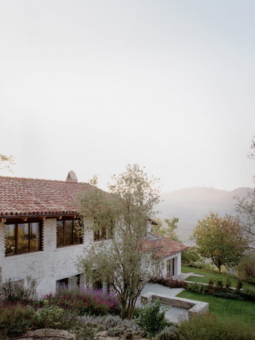 Cascina by Jonathan Tuckey Design