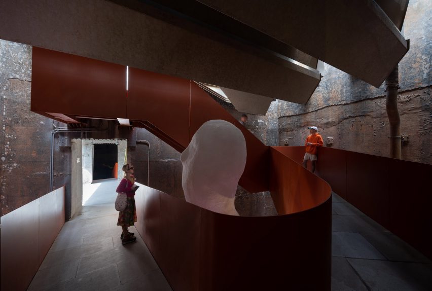 Kingway Brewery renovation by Urbanus