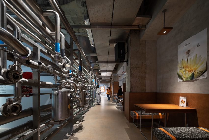 Kingway Brewery renovation by Urbanus