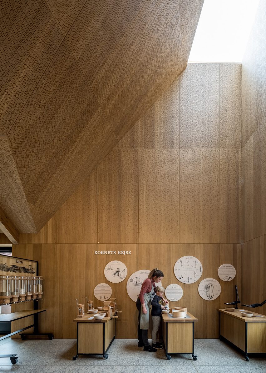 Interior of Kornets Hus by Reiulf Ramstad Arkitekter