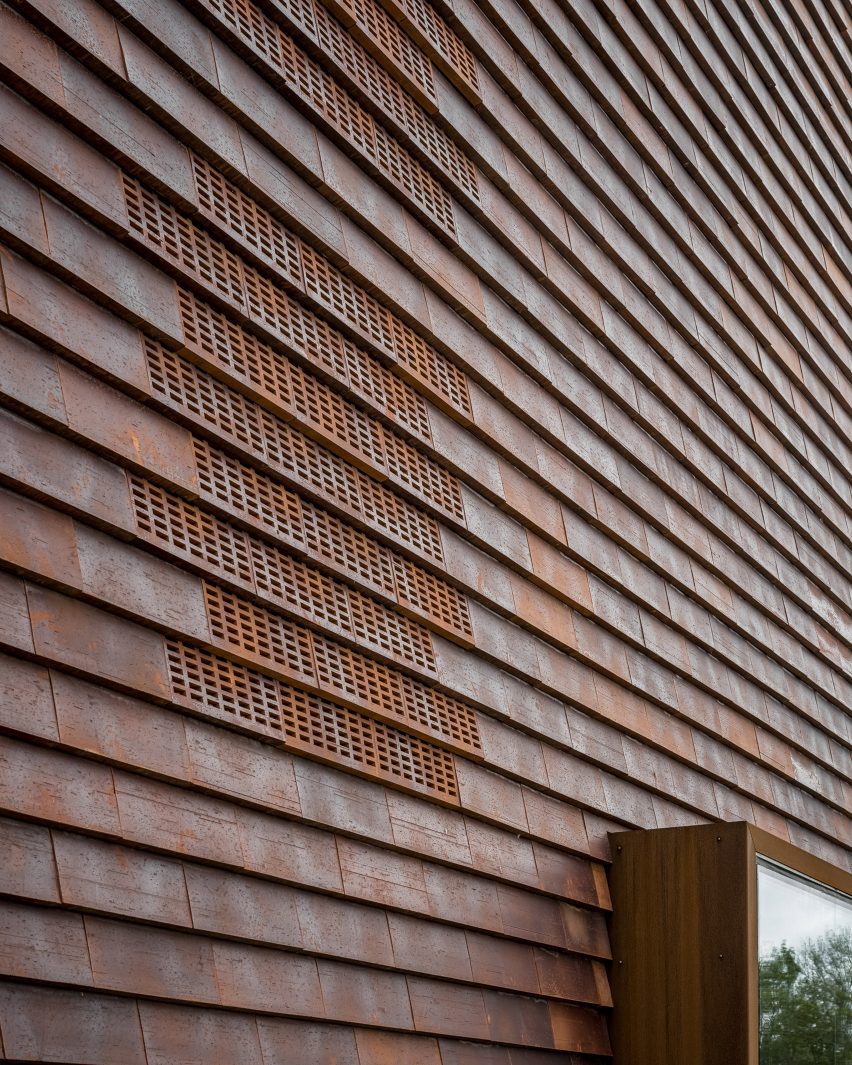 Exterior of Kornets Hus by Reiulf Ramstad Arkitekter
