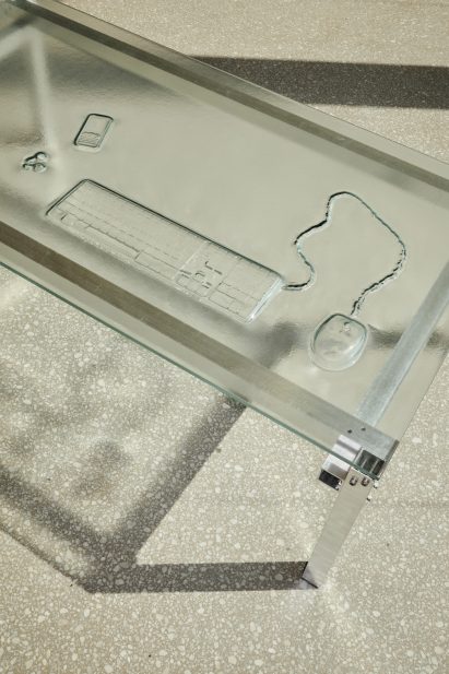 Glass table detail by Lab La Bla