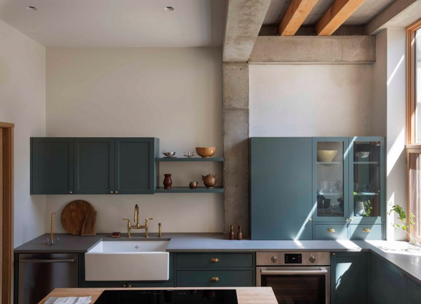 Monroe Street House by TBo