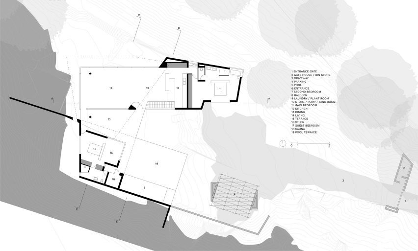 Upper level floor plan
