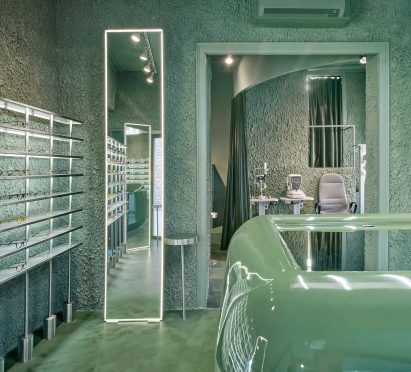 PJ Lobster eyewear store in Barcelona by El Departamento