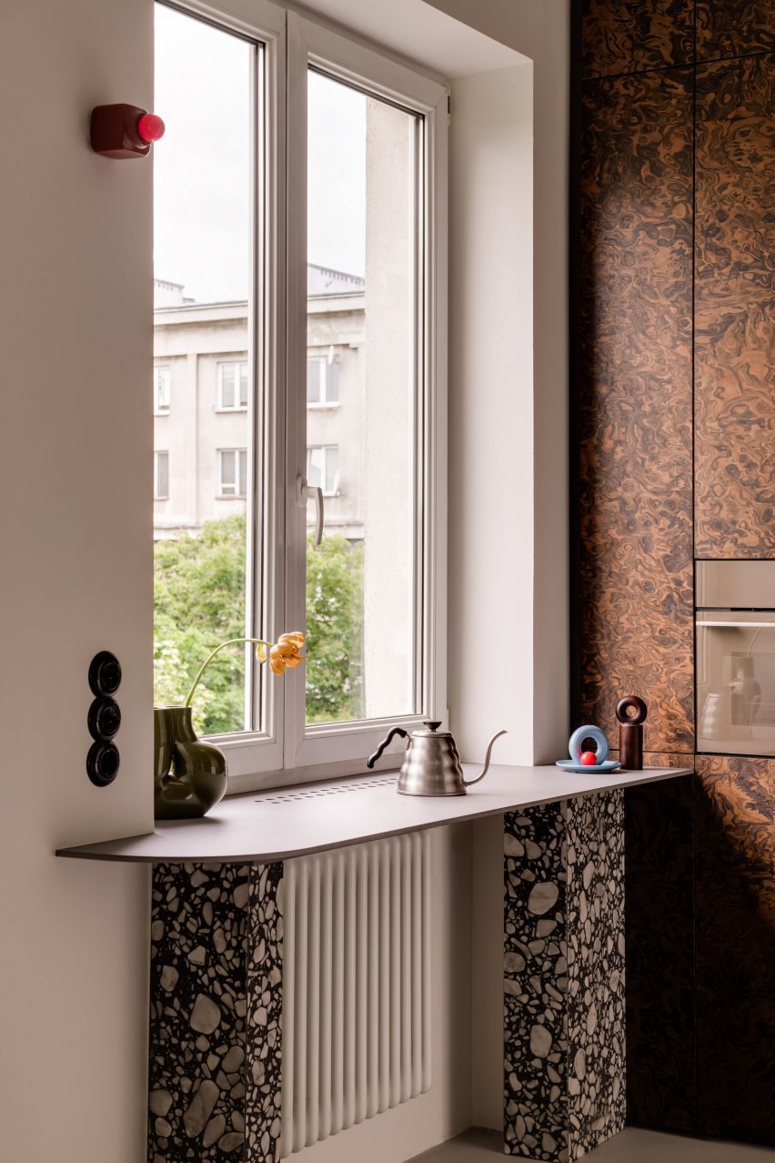 Warsaw apartment by Mistovia