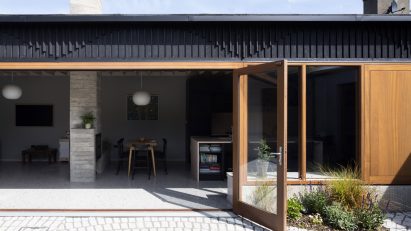 Photo of Vavasour House