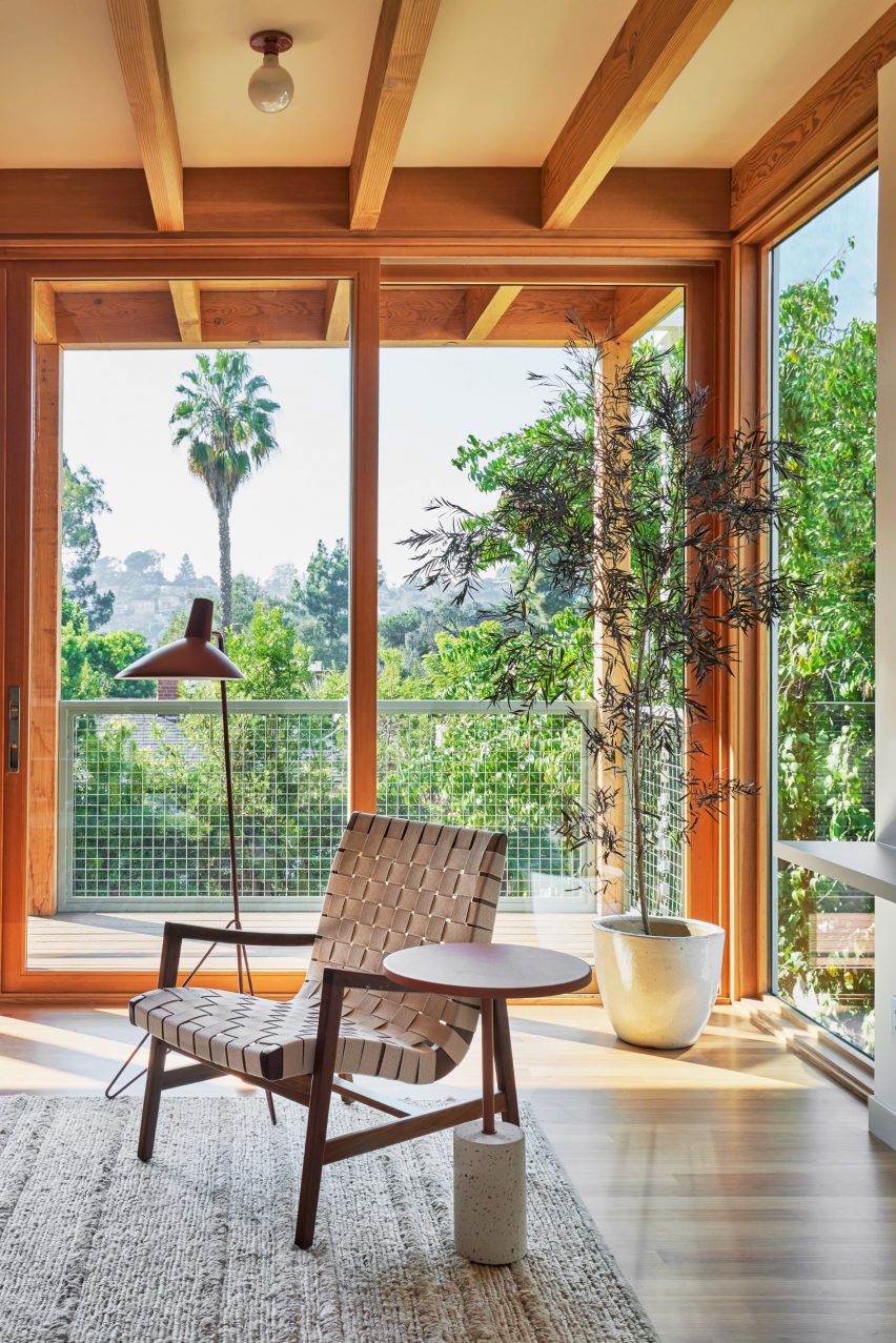 Silver Lake Tree House by And And And Studio