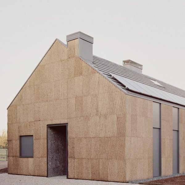 The house of wood, straw and cork