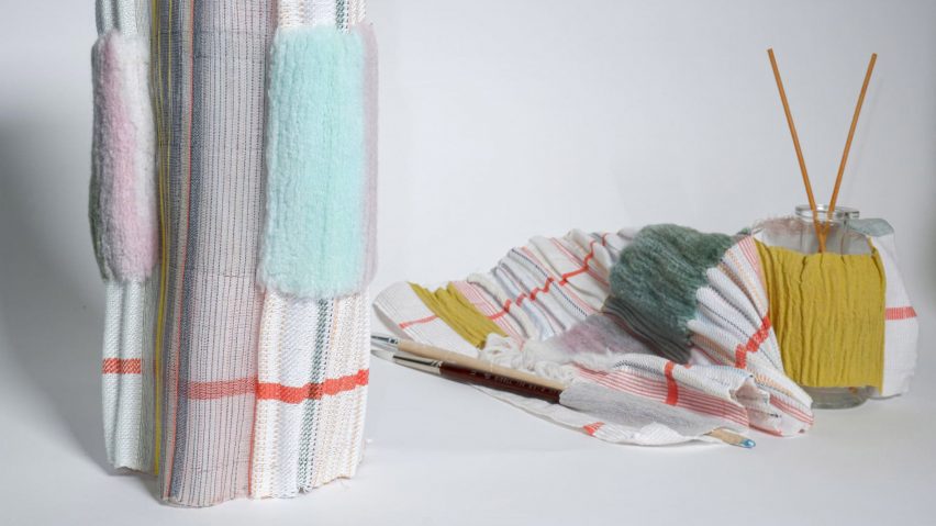Display of woven textiles