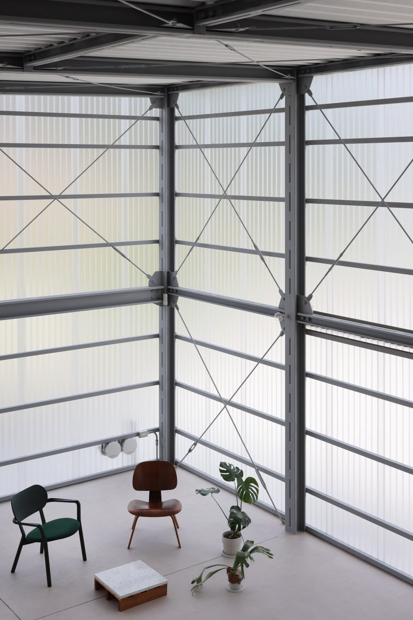 Interior of Warehouse Villa by Arii Irie Architects