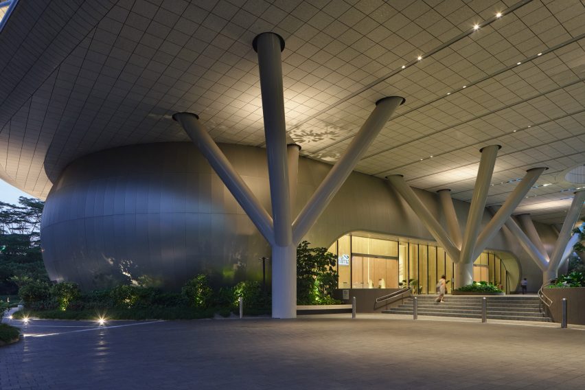 Exterior of Wilmar HQ by Eric Parry Architects