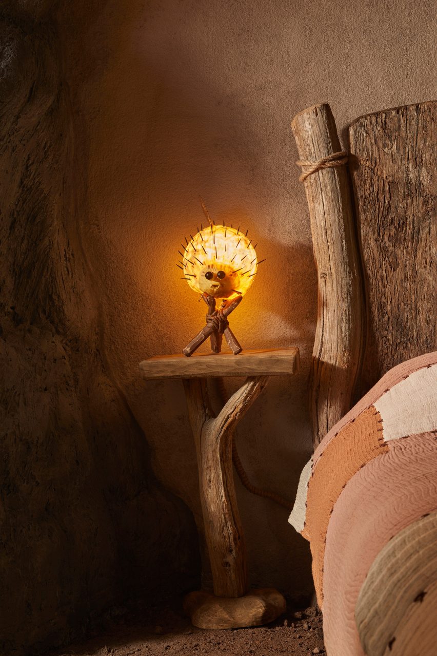 Fish light in Shrek house
