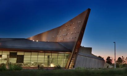 Photo of the Canadian War Museum by Raymond Moriyama