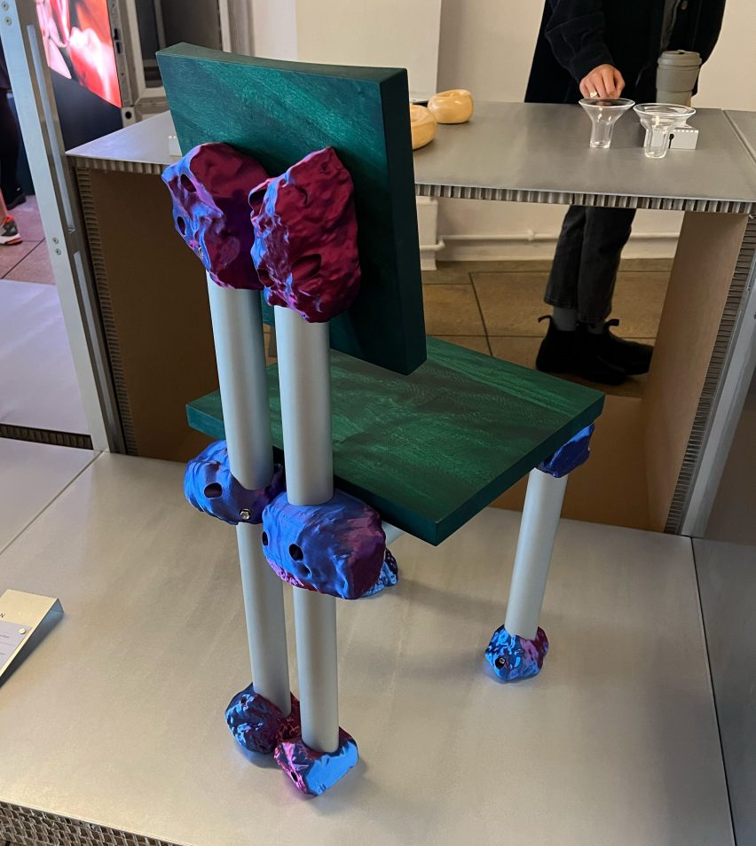 CAN chair at Atelier100 popup