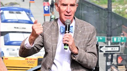 “We need to distribute electricity” to combat climate change says Bill Nye