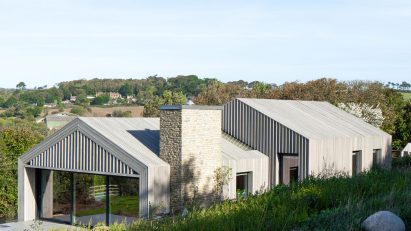 Photo of Modern Barn by Coffey Architects