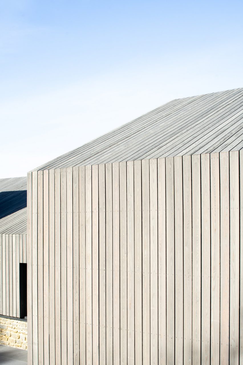 Modern Barn by Coffey Architects