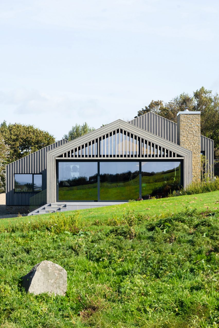 Modern Barn by Coffey Architects