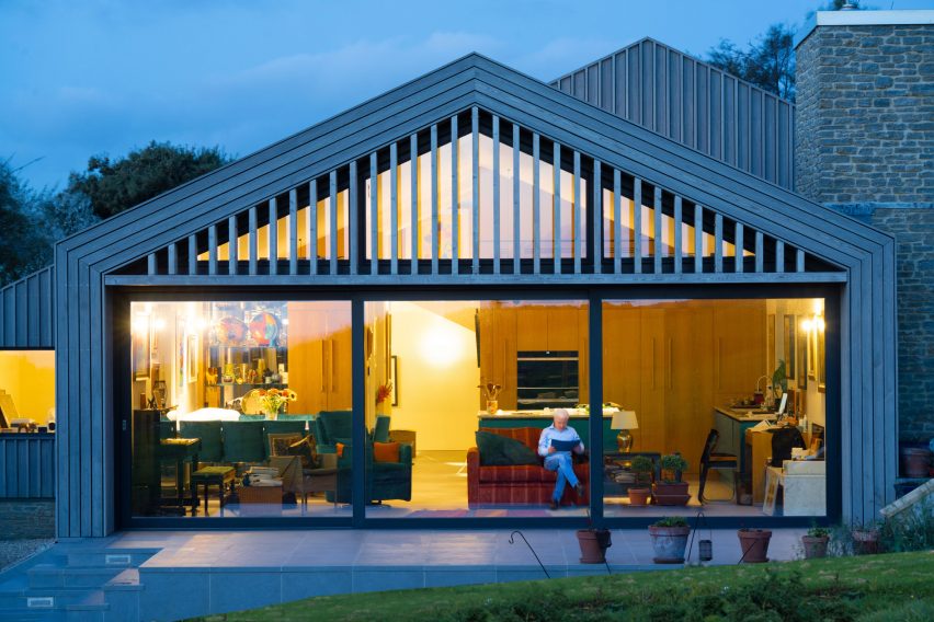 Modern Barn by Coffey Architects