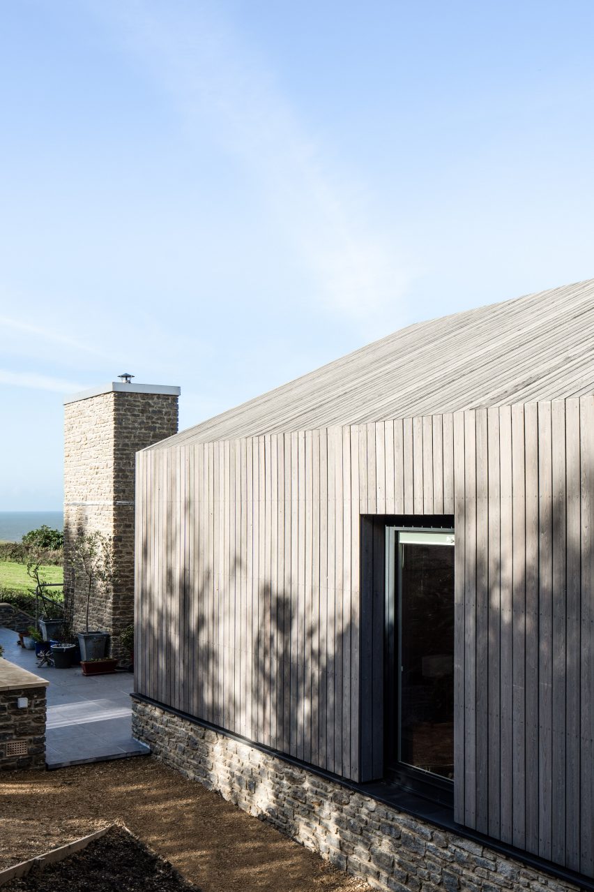 Modern Barn by Coffey Architects