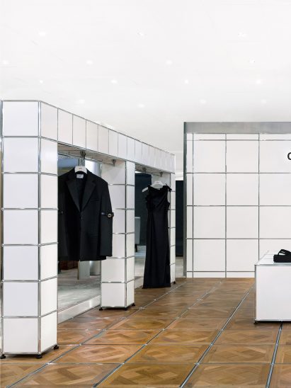 Photo of the retail space