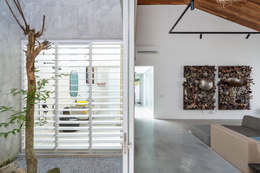 Interior of the Introverse house by Core Design Workshop