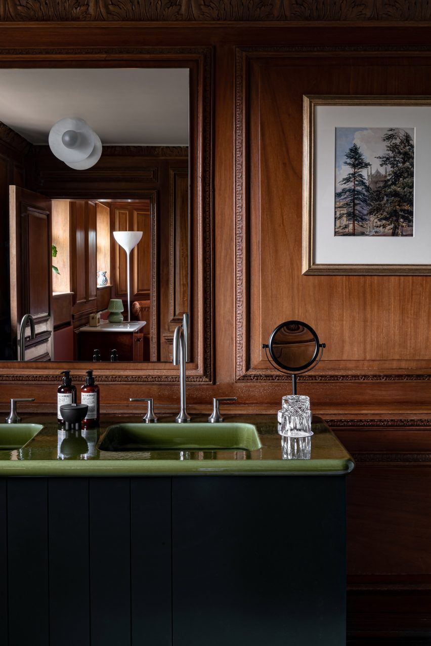 Sink