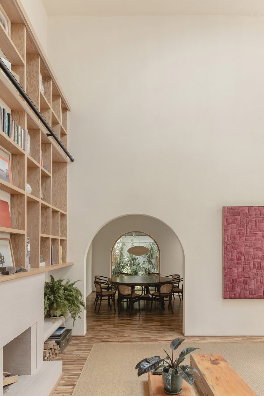 Y27 House by Estudio Estudio