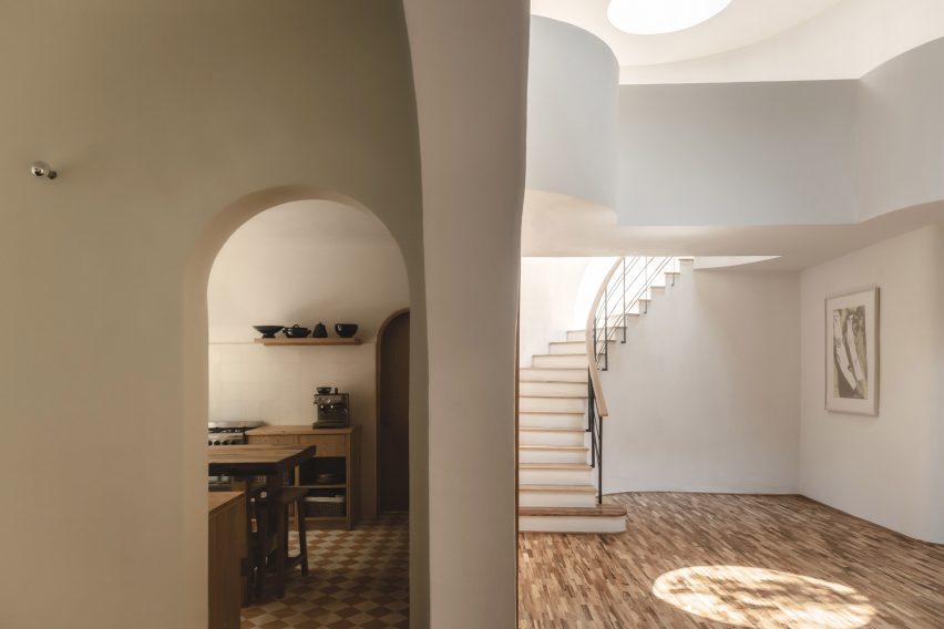 Y27 House by Estudio Estudio