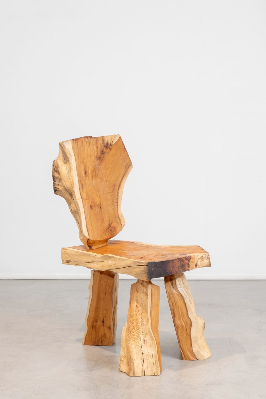 Yew wood chair at the Growth and Form exhibition at Gallery Fumi