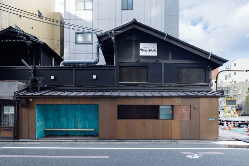 Copper-clad coffee kiosk in Kyoto by G Architects Studio