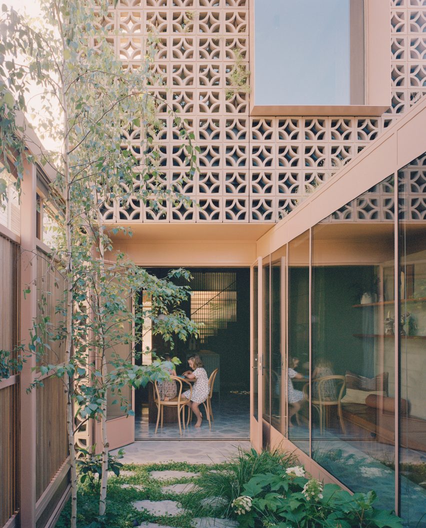 Garden Tower House by Studio Bright