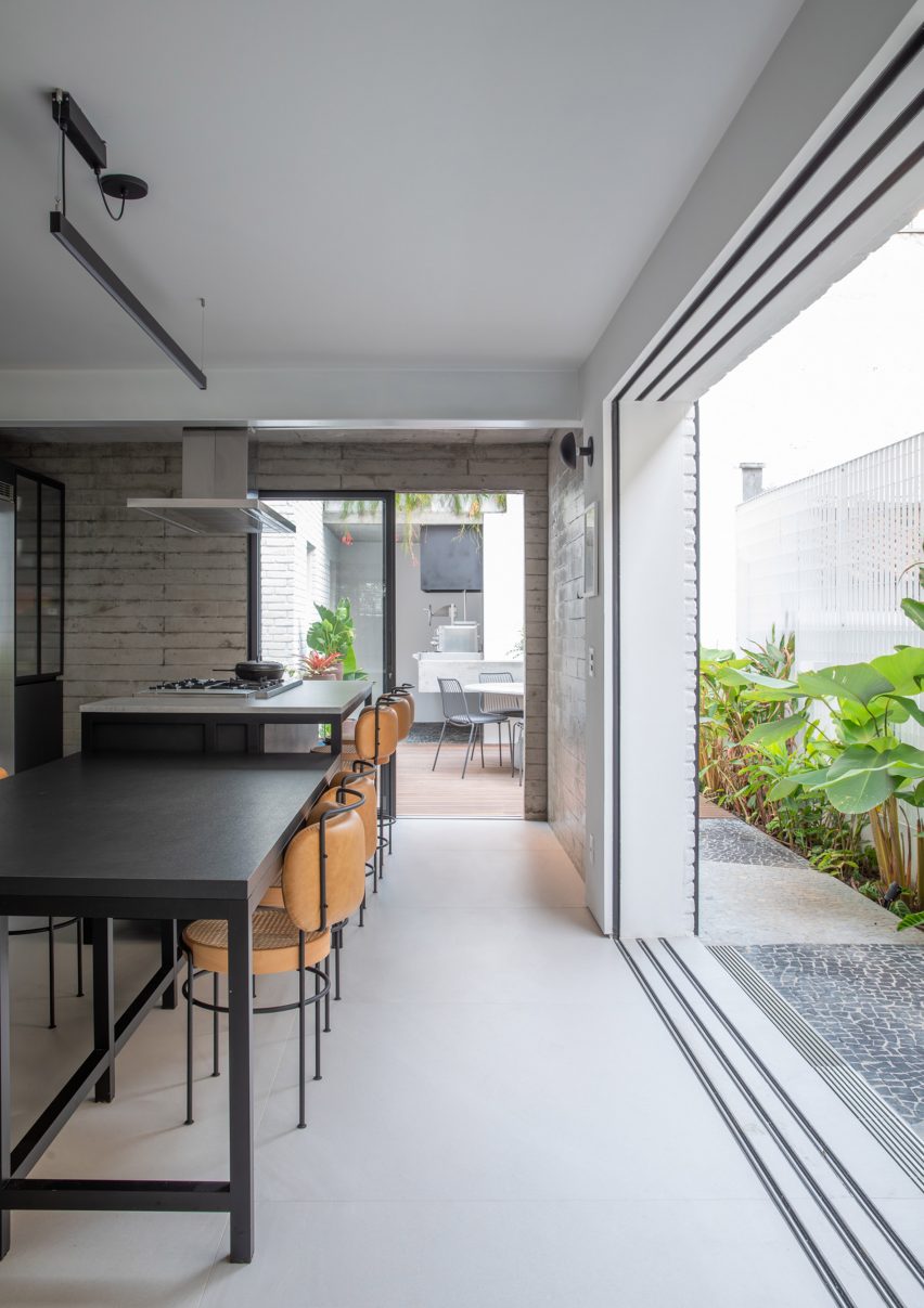 Kitchen at Casa Yuji in Sao Paulo by Goiva