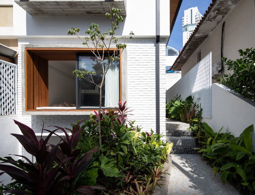 Casa Yuji in Sao Paulo by Goiva
